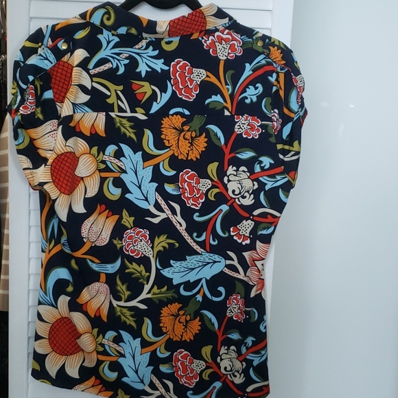 BCBG 🥰REDUCED PRICE 🥰 - Picture 6 of 7